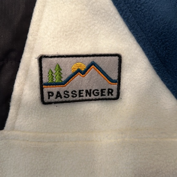 Passenger hoodie. Original,wear it for a day at home or a day in the mountains! - Picture 3 of 4
